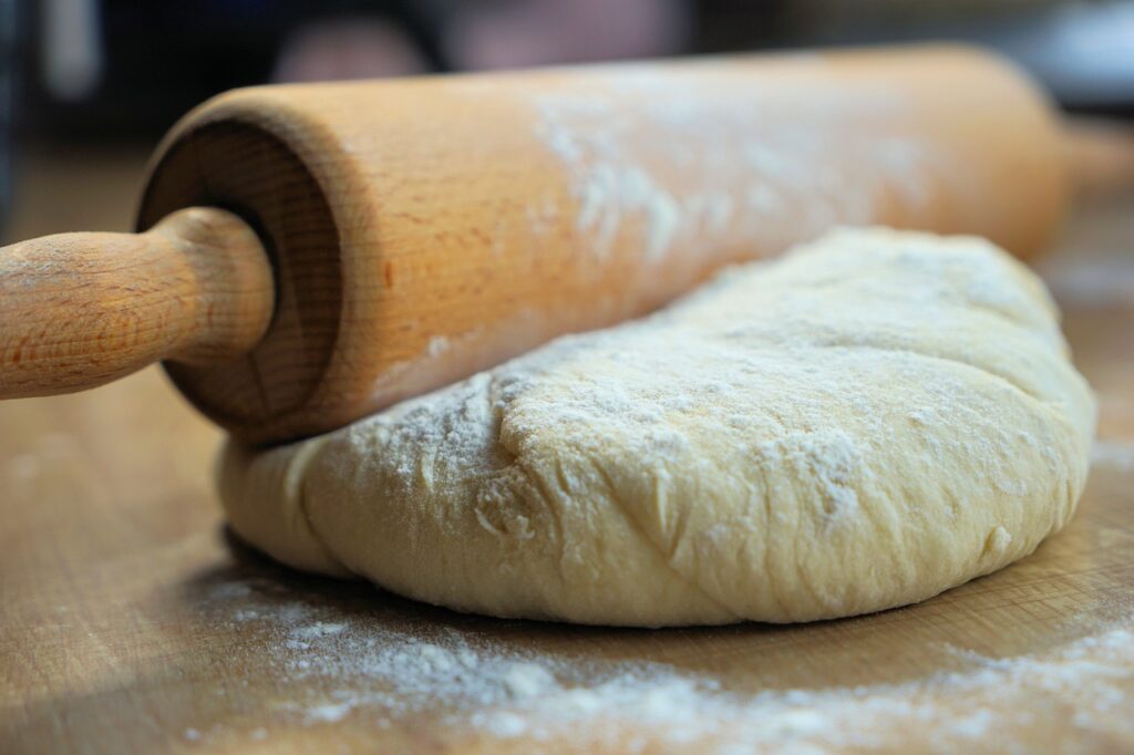rolling pin, dough, to bake-5164240.jpg